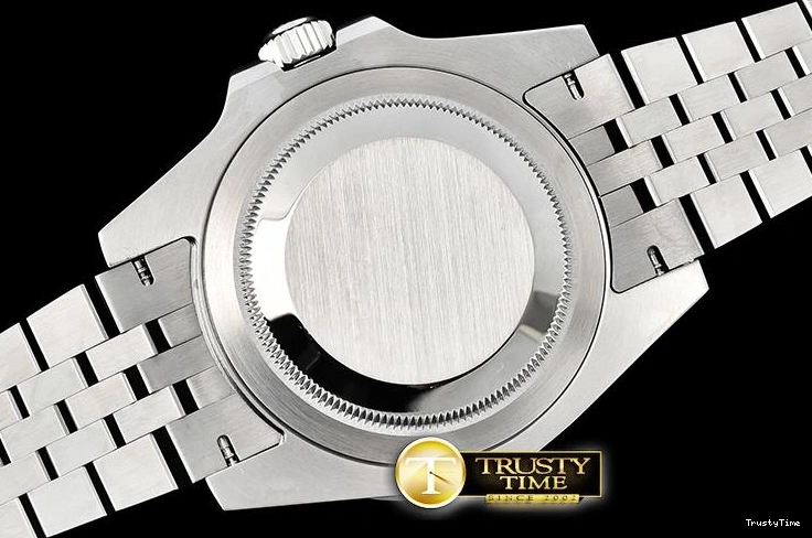 1209 ROLGMT147B – GMT Master II Durable 979